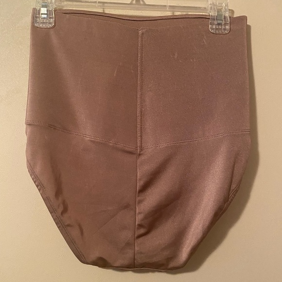 Skinnygirl shapers size L - Picture 2 of 4